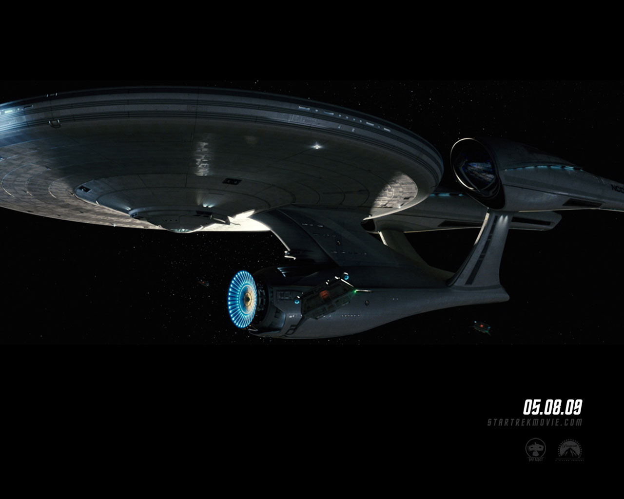 "Star Trek" desktop wallpaper number 10 - the 2009 movie version of the USS Enterprise NCC-1701 (1280 x 1024 pixels)