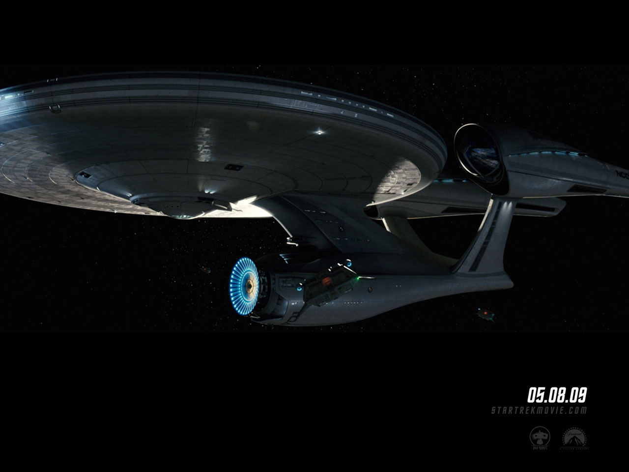 "Star Trek" desktop wallpaper number 10 - the 2009 movie version of the USS Enterprise NCC-1701 (1280 x 960 pixels)